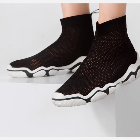 Red Valentino Glam Run  sneakers - Picture 14 of 14